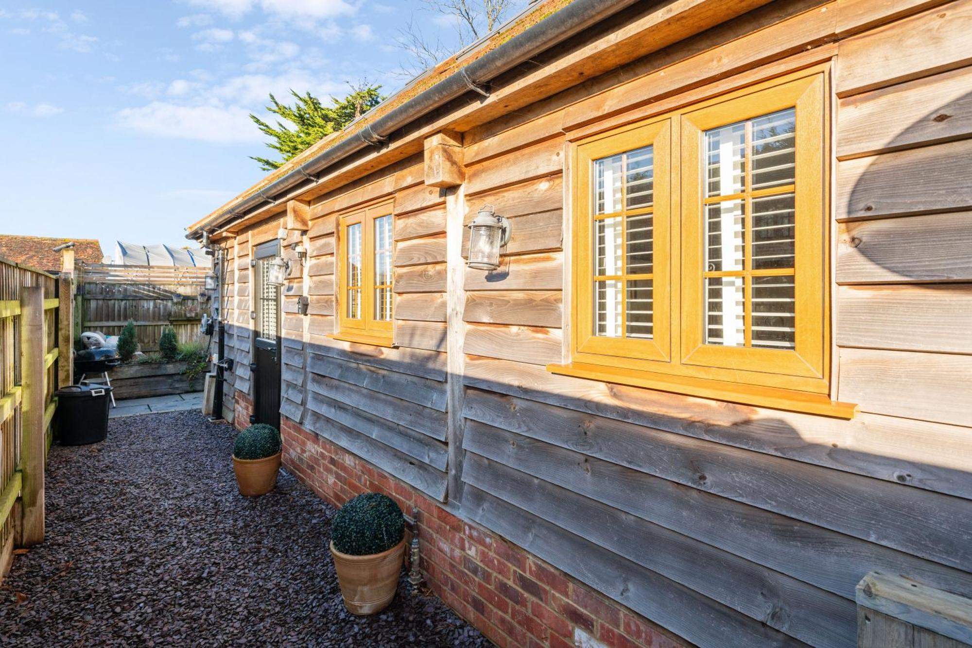 Holiday home Countryside Barn With Hot Tub In New Forest *