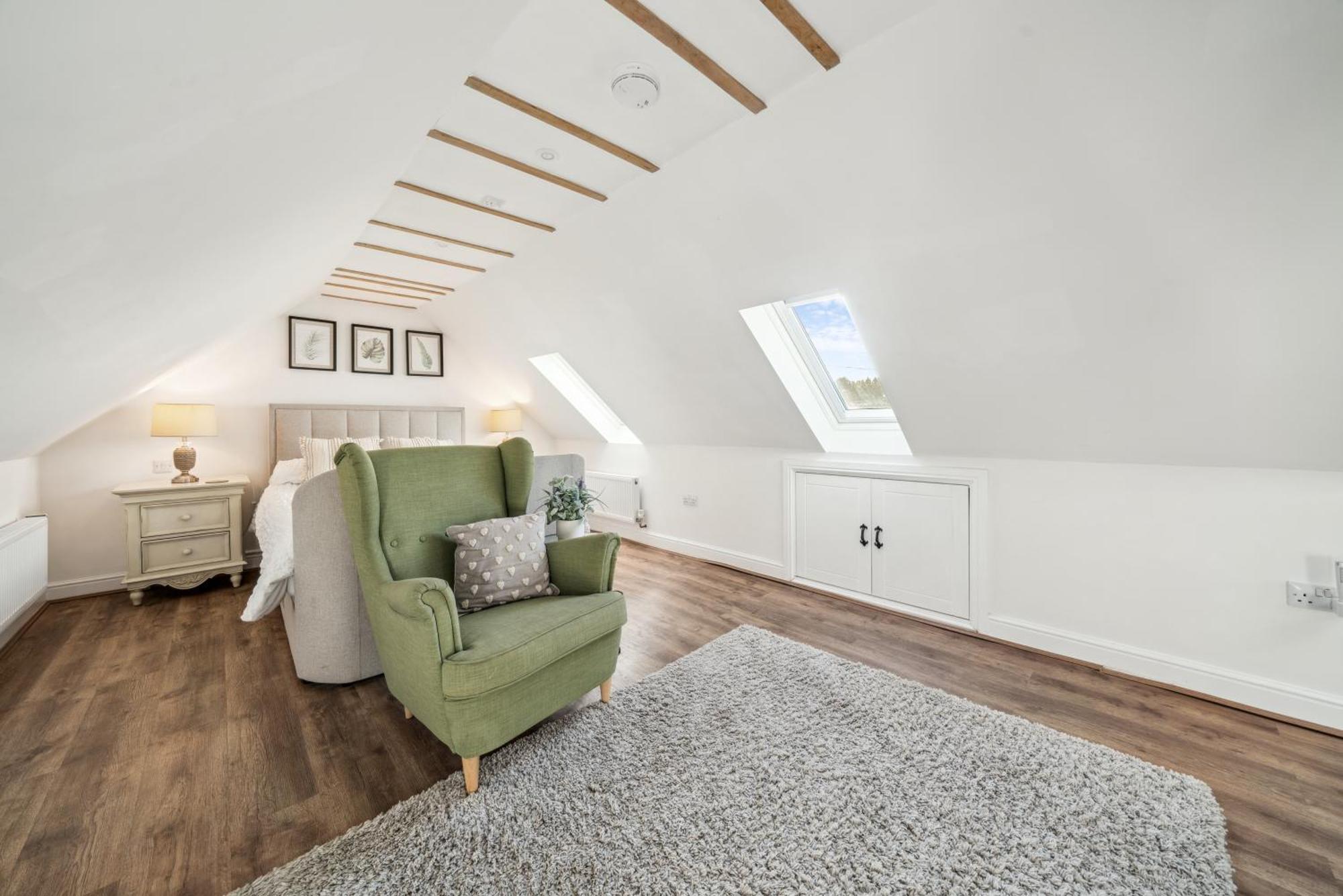 Countryside Barn With Hot Tub In New Forest Holiday home